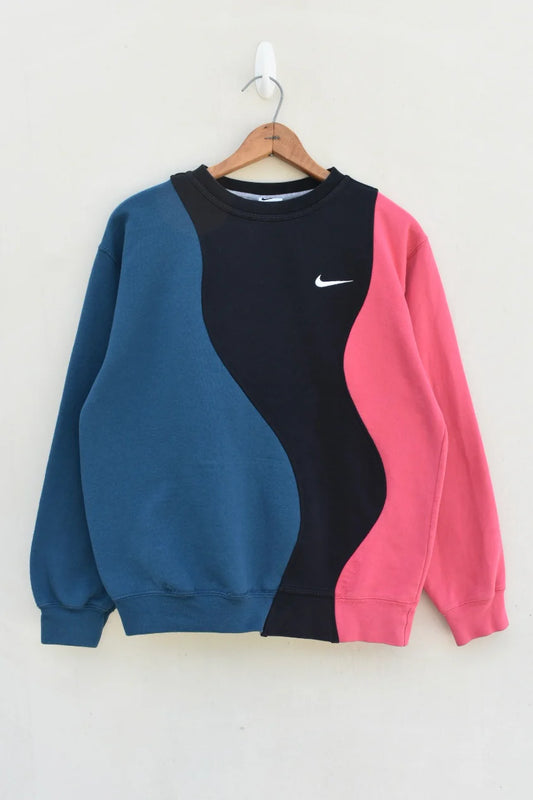 MEZOTER Colorblock Wave Sweatshirt – Trendy Unisex Pullover for Streetwear Style