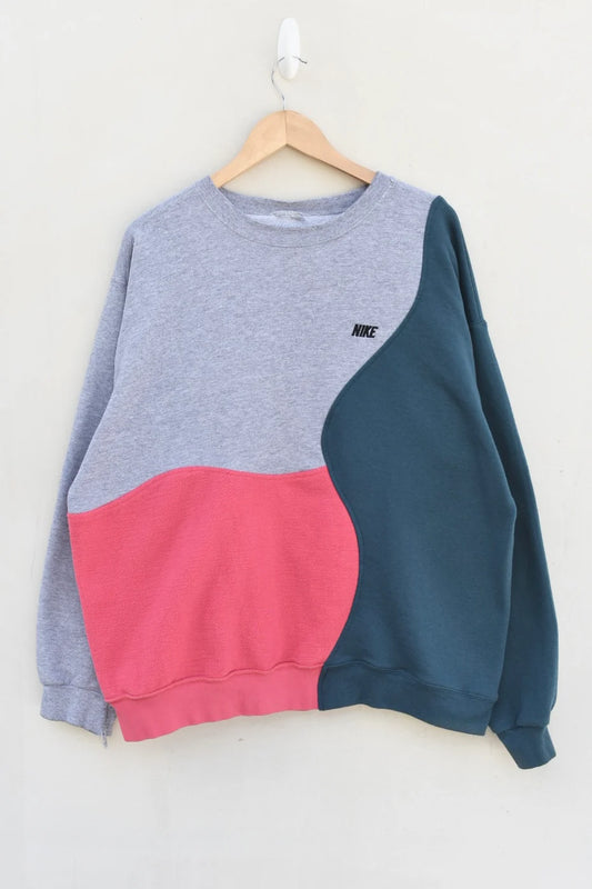 MEZOTER Colorblock Wave Crewneck Sweatshirt – Modern Unisex Streetwear Pullover
