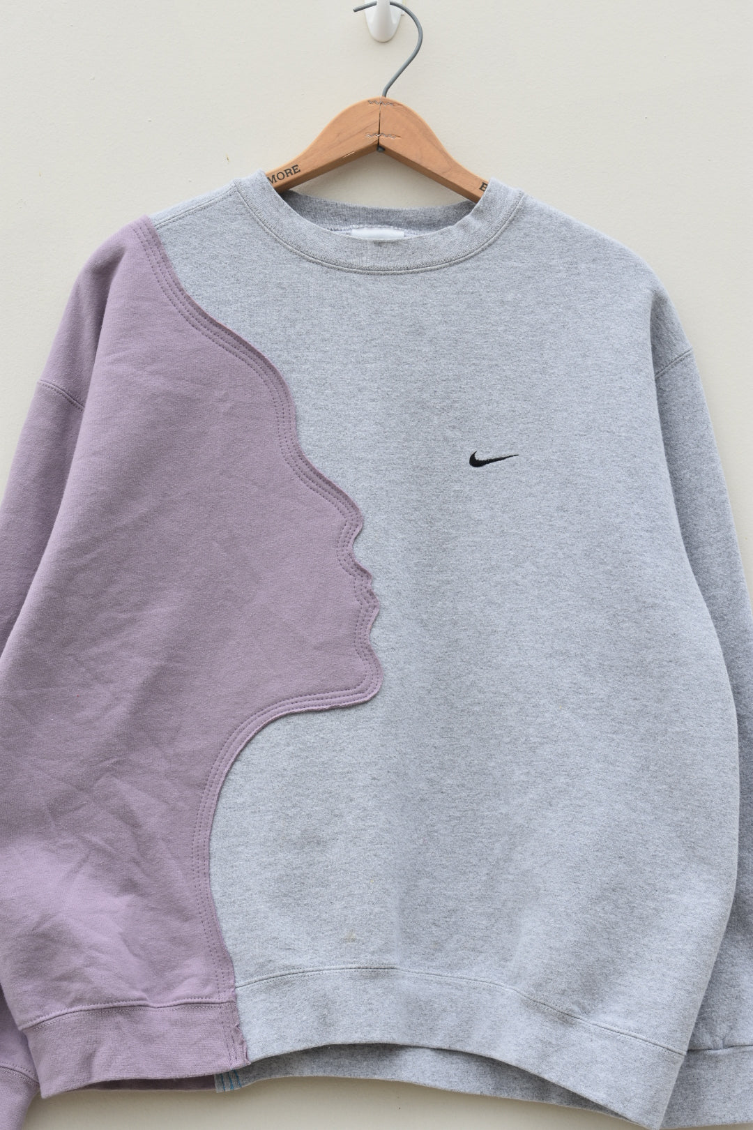 MEZOTER “Side Profile” Sweatshirt – Artistic Dual-Tone Oversized Unisex Crewneck