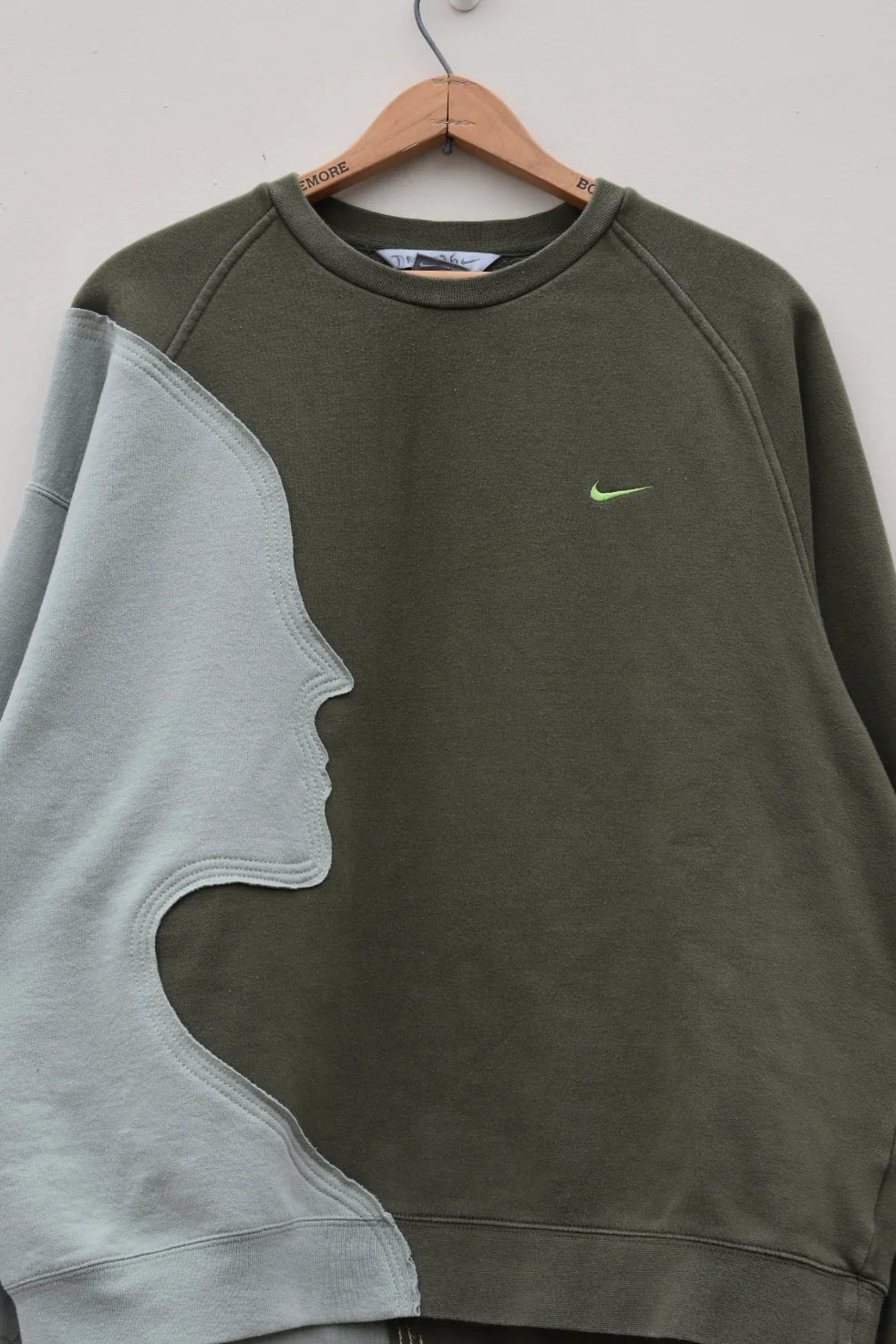 MEZOTER “Mindscape” Sweatshirt – Olive Green Dual-Tone Oversized Artistic Crewneck