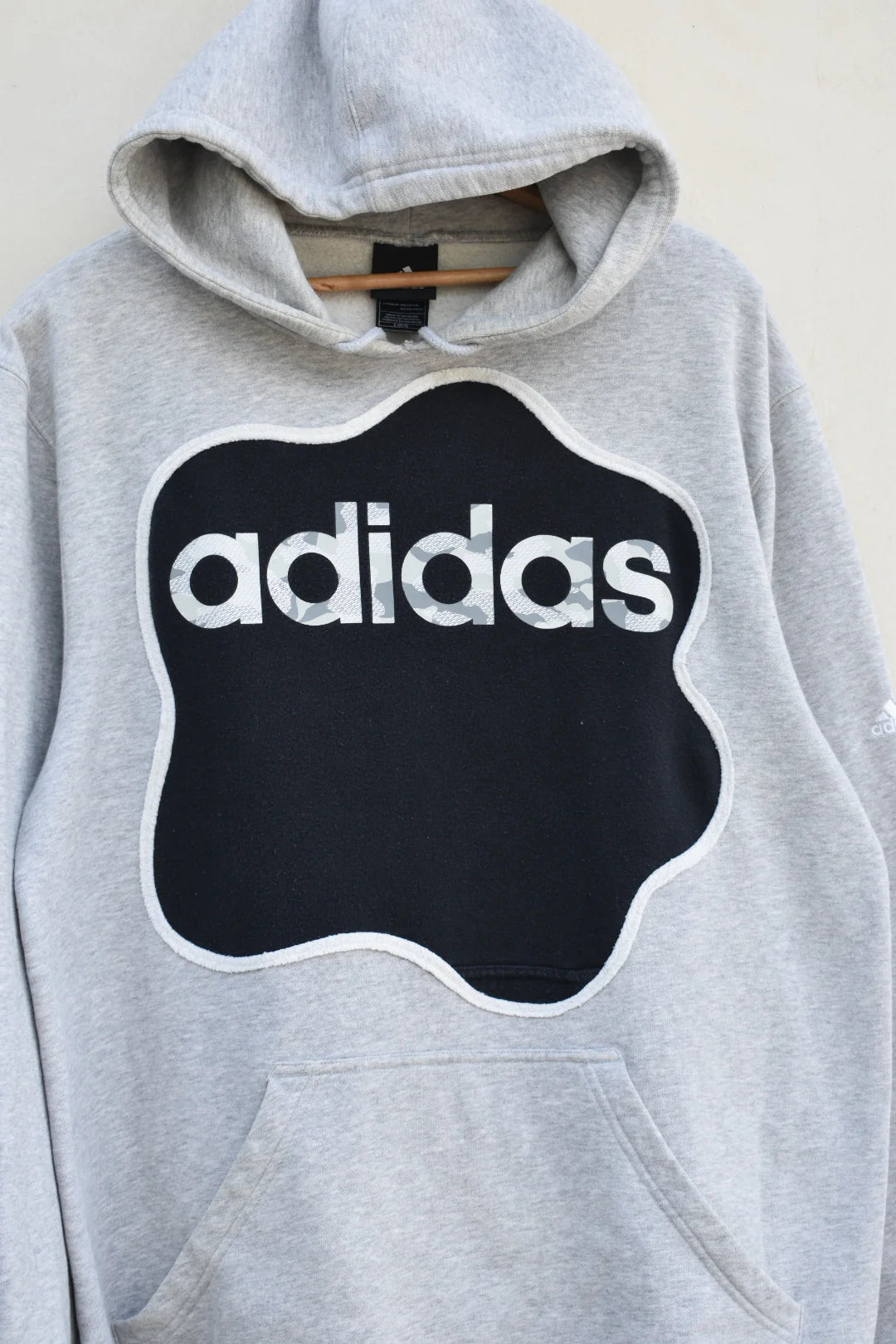 MEZOTER “Cloud Core” Grey Hoodie – Unisex Minimal Streetwear Pullover