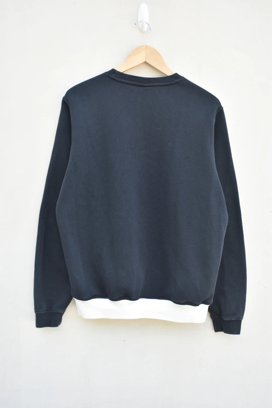 MEZOTER “SportMode” Sweatshirt – Nike x ESPN-Inspired Black Crewneck for Streetwear Lovers