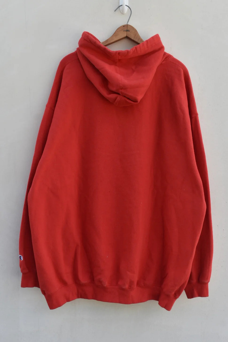 MEZOTER “Tokyo Vibe” Hoodie – Red Champion Oversized Hoodie with Mount Fuji & Japanese Print Design