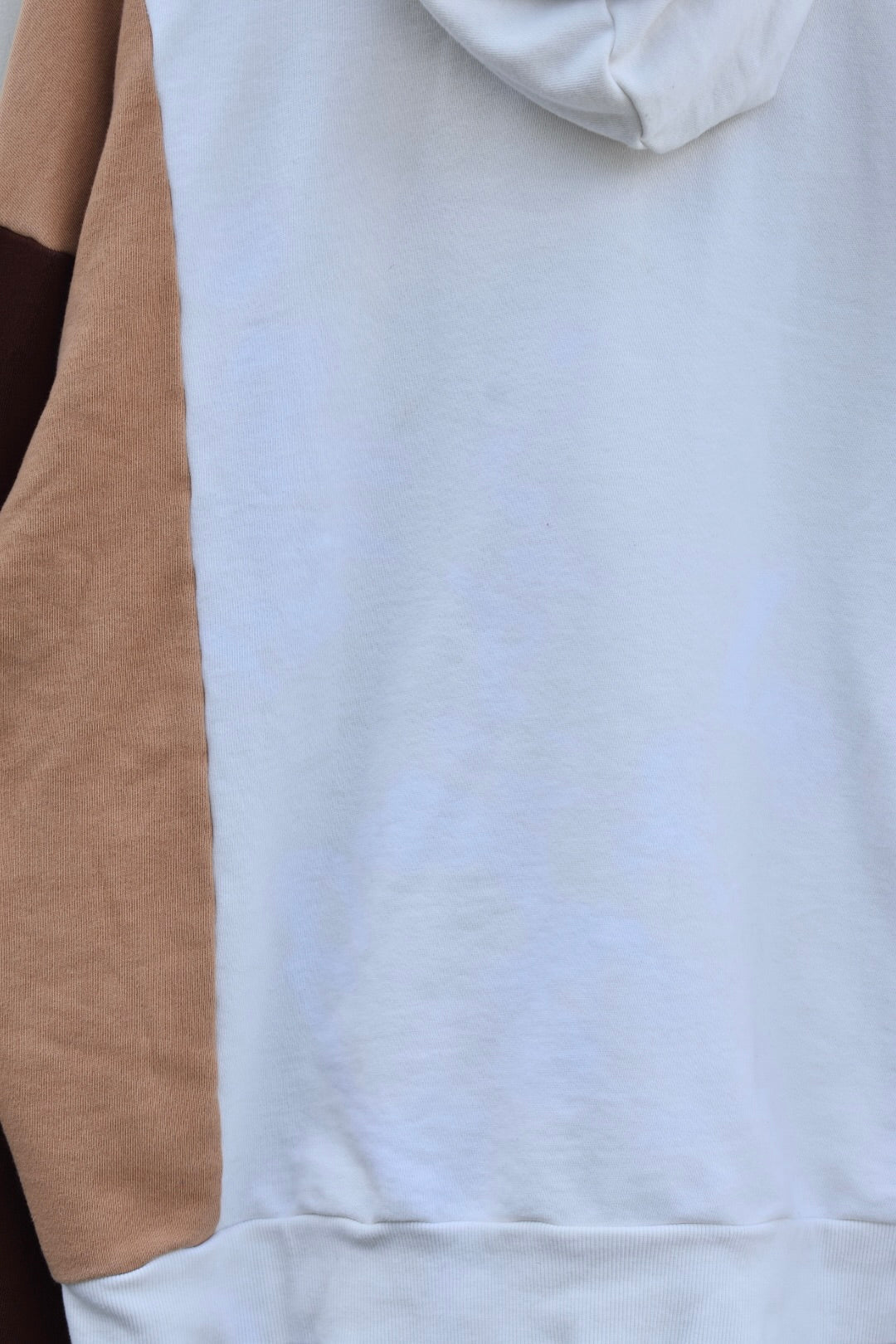 MEZOTER “Bloom Vibe” Hoodie – Cream & Brown Flower Patch Oversized Sweatshirt