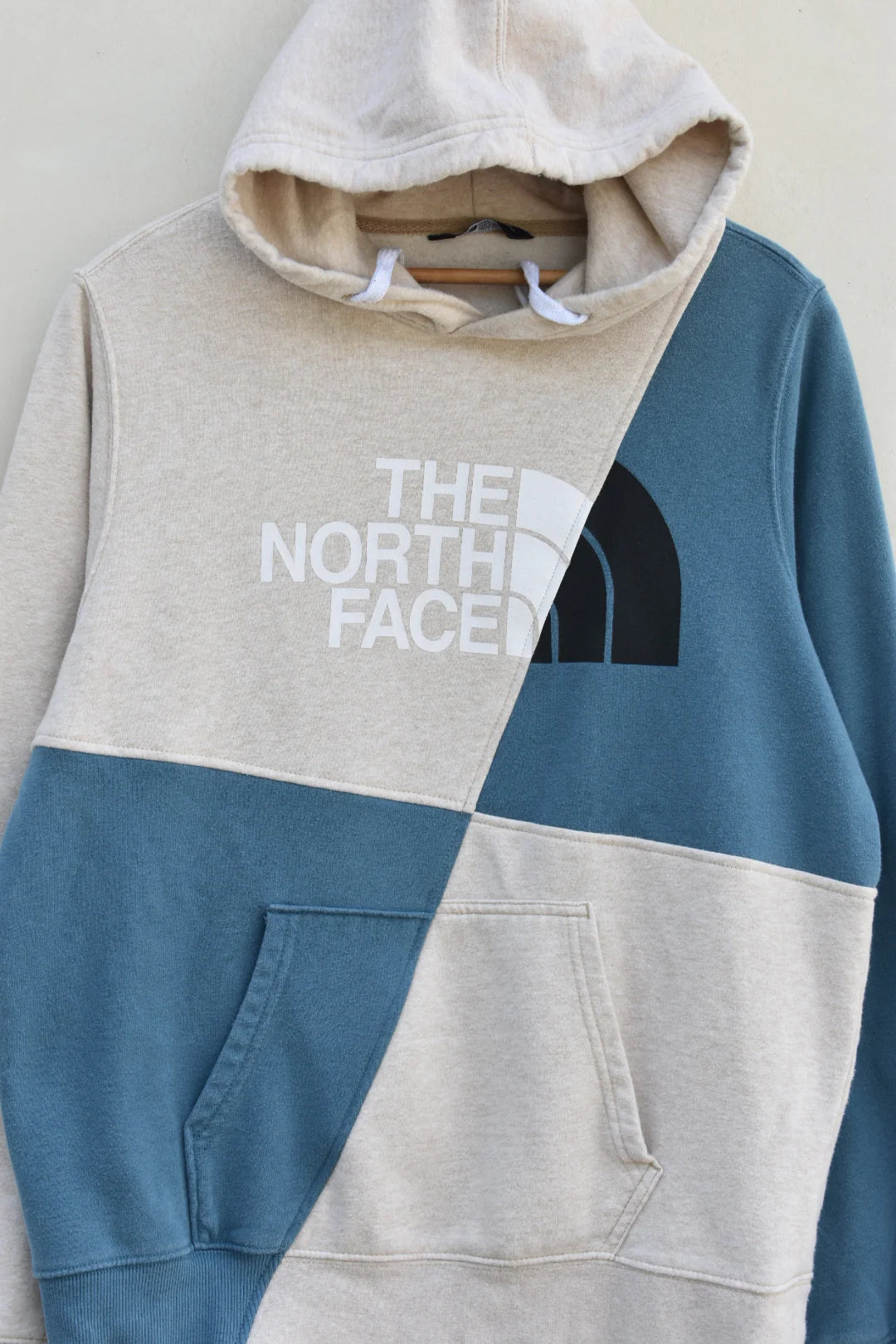 MEZOTER “Frost Divide” Dual Tone Hoodie – Unisex Streetwear Pullover