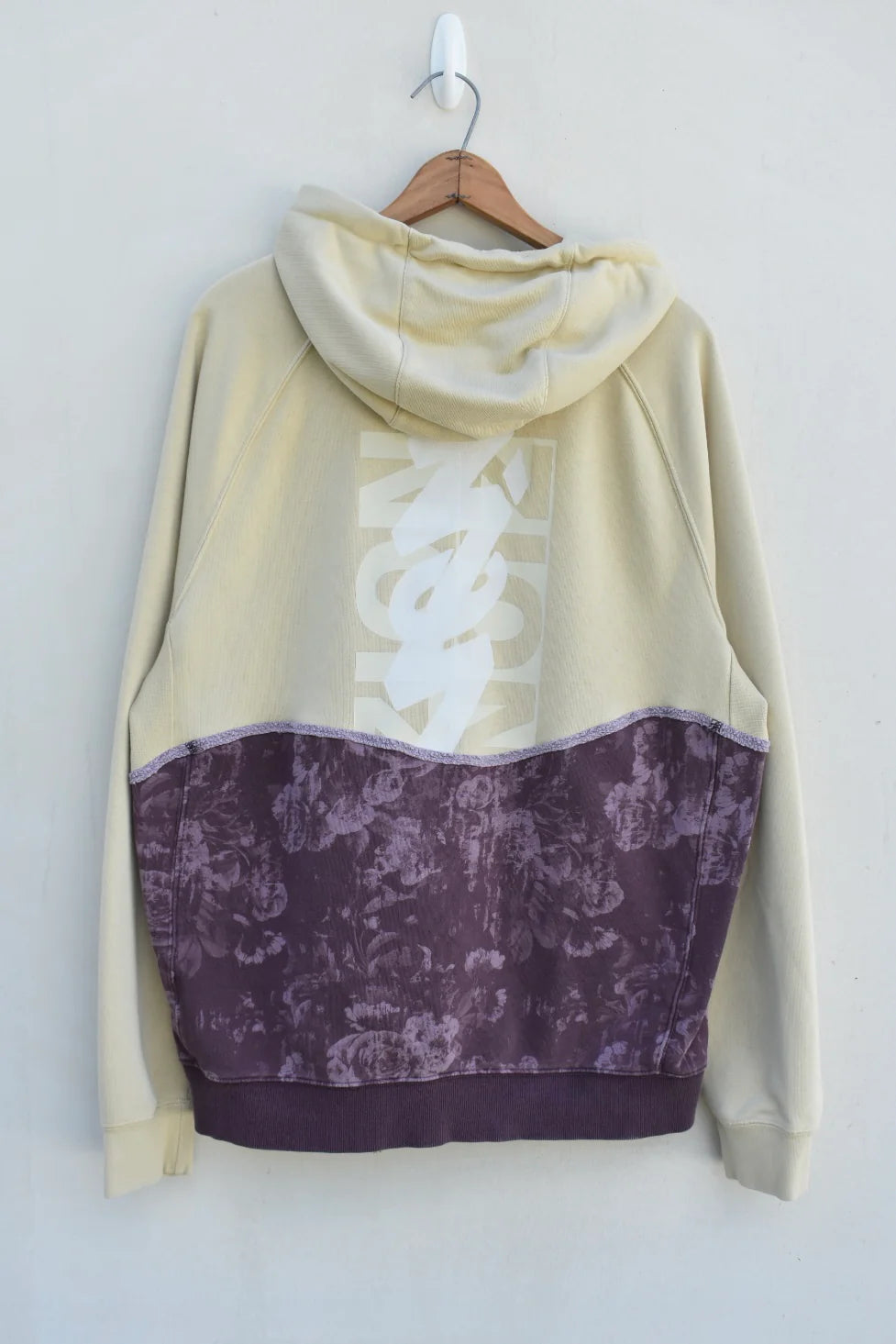 MEZOTER Unisex Premium Beige & Purple Tie-Dye Hoodie | Streetwear Pullover Sweatshirt