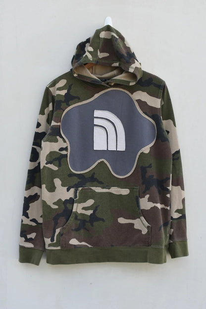 MEZOTER “Urban Camo Wave” Hoodie – Military Camouflage Hoodie with Grey Logo Patch