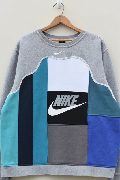 MEZOTER “Urban Patch” Sweatshirt – Grey & Blue Colorblock Oversized Streetwear