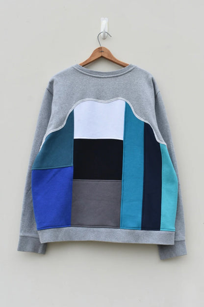 MEZOTER “Urban Patch” Sweatshirt – Grey & Blue Colorblock Oversized Streetwear